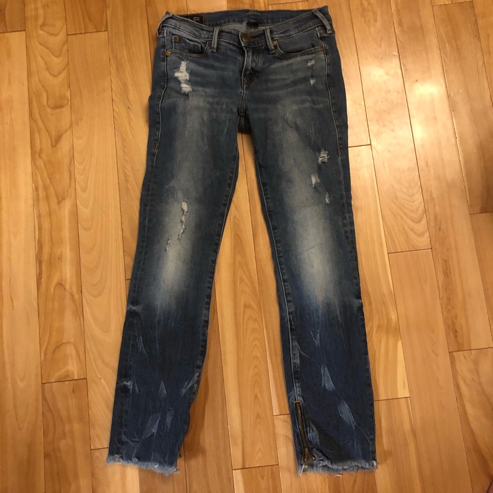 True religon jean with great detail!